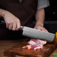 Komorebis mest traditionelle japanske kniv, Namu Nakiri grøntsagskniv medet af intet mindre end 67 lag stål